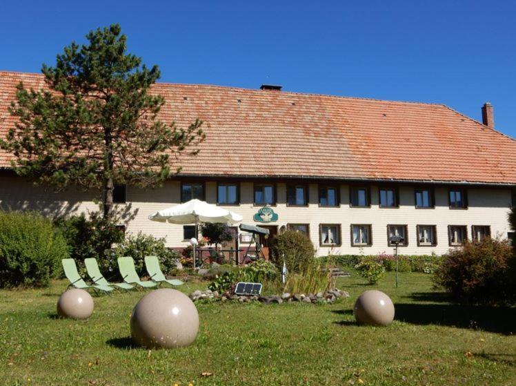 Pension Adler Hotel Bannholz Buitenkant foto